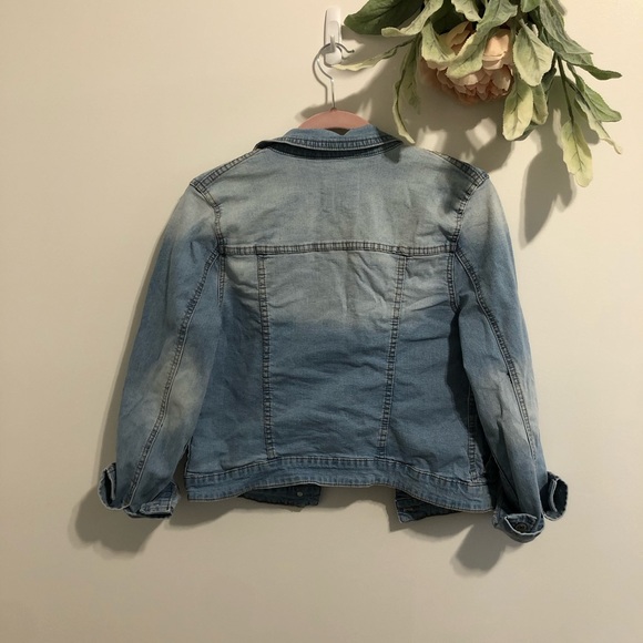 Cute Fade Blue Jean Jacket - Picture 7 of 7